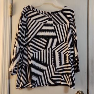 Ruby Rd. Black and White Geometric Top
